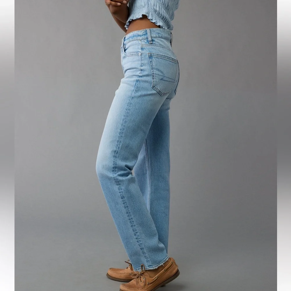 American Eagle Stretch Super High Rise Straight Jeans Women’s size 18 - Picture 1 of 11